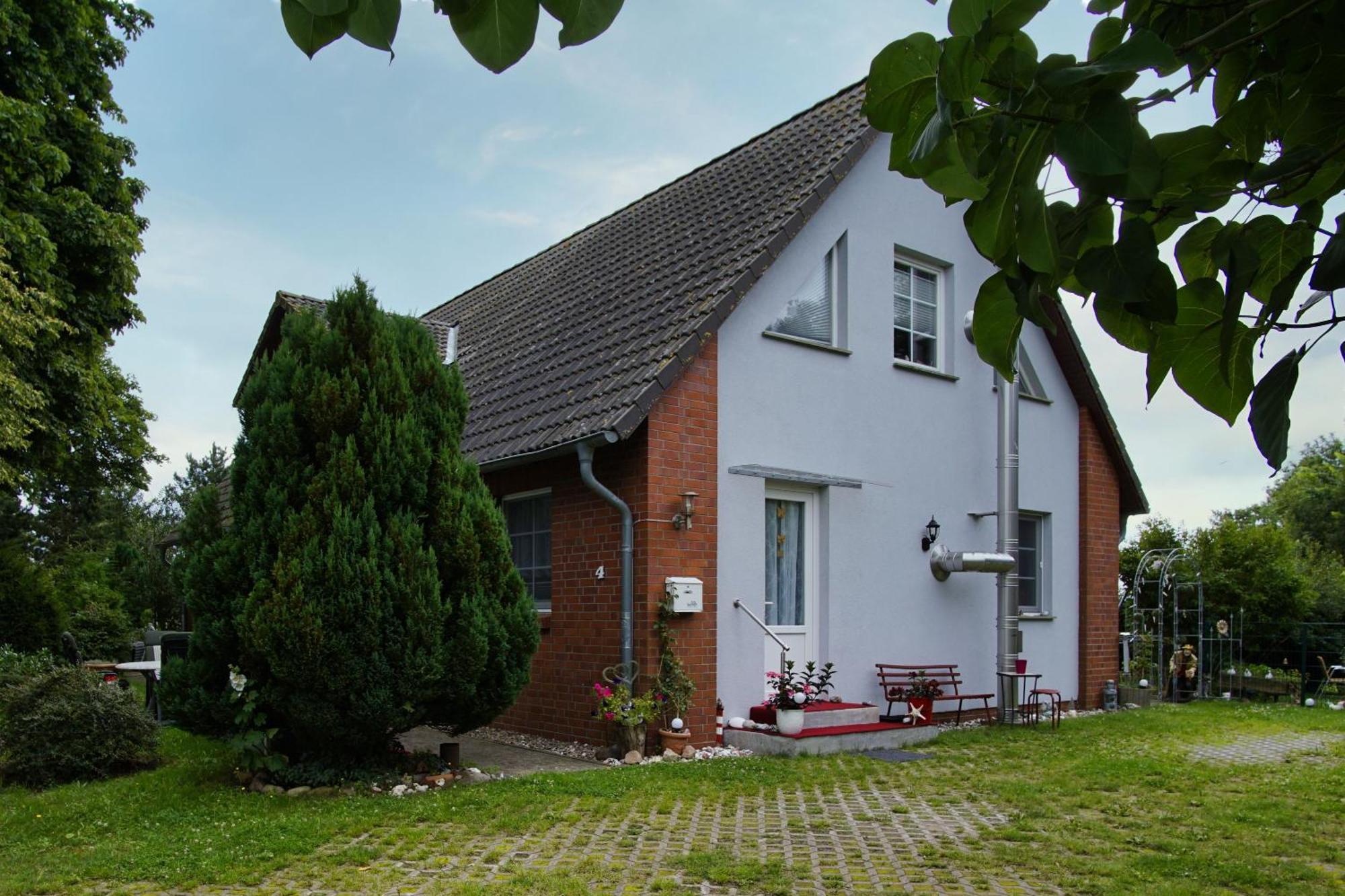 F-1109 Ferienwohnung Am Stadtrand Bergen Auf Rugen Exteriér fotografie